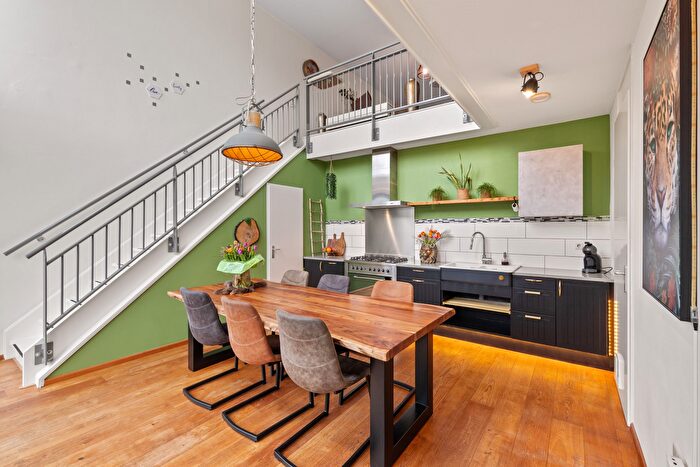 4-kamerappartement te koop in Kalsdonk, Roosendaal