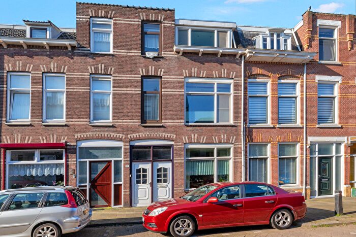 7-kamerhuis te koop in Frankenland, Schiedam