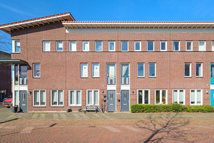 4-kamerhuis te koop in Breda – Talmastraat, Heuvel