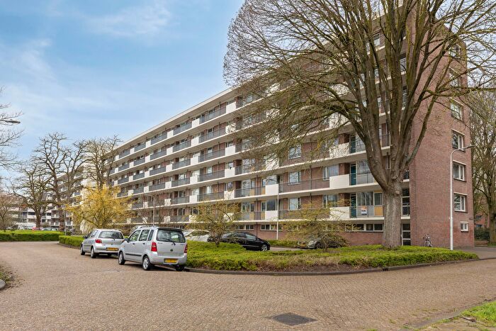 4-kamerappartement te koop in Tilburg – Professor Cobbenhagenlaan, Notre Dame