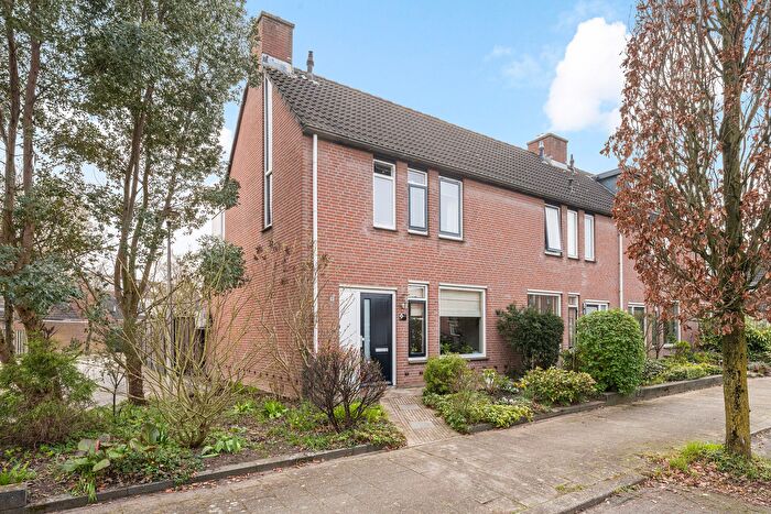 5-kamerhuis te koop in Zwolle – Bouwkamplaan, Westenholte-Stins