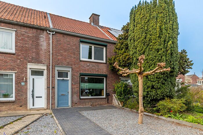 4-kamerhuis te koop in Oud-Geleen en Haesselderveld, Geleen