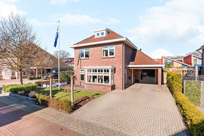 7-kamerhuis te koop in De Graven Es, Oldenzaal