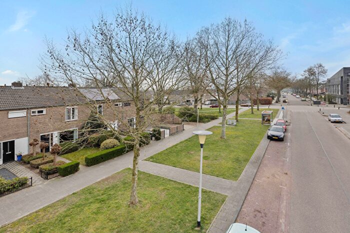 5-kamerhuis te koop in Helmond – Paulus Potterlaan, Bloemvelden