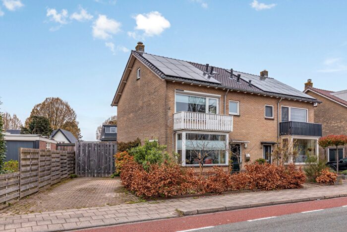 6-kamerhuis te koop in 't Hart, Soest