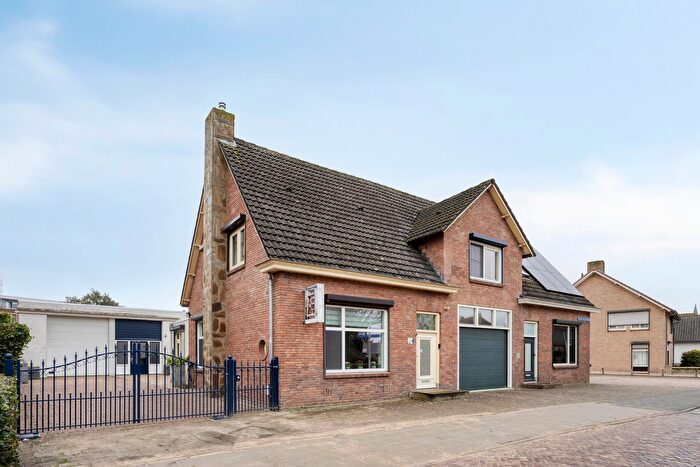 9-kamerhuis te koop in Vlijmen-Dorp, Vlijmen