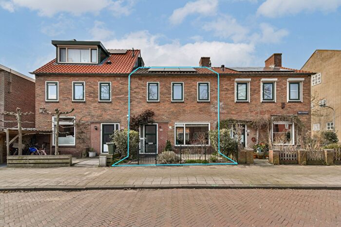 4-kamerhuis te koop in Haarlem – Indischestraat, Medanbuurt