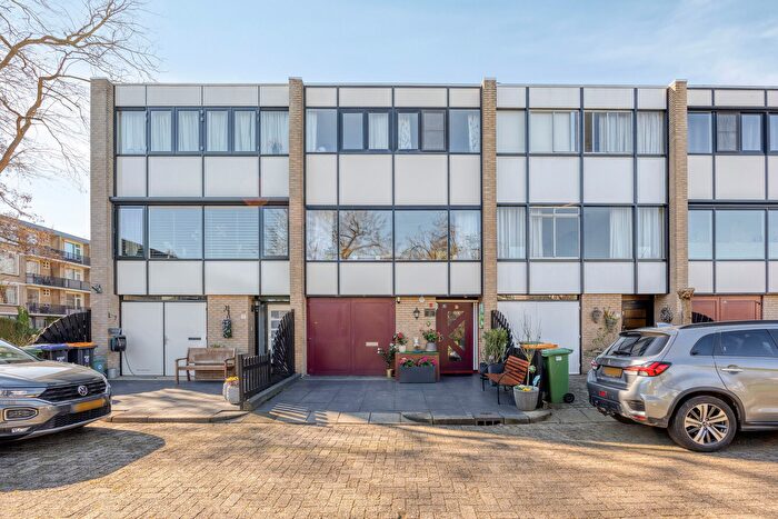 5-kamerhuis te koop in Europakwartier, IJsselstein