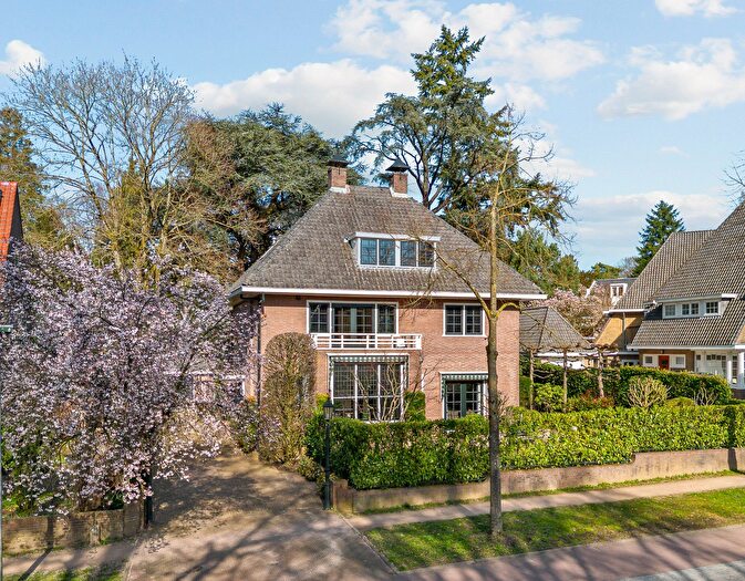 8-kamerhuis te koop in Trompenberg-Zuid, Hilversum