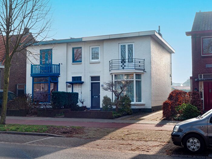 5-kamerhuis te koop in St. Anna, Nijmegen