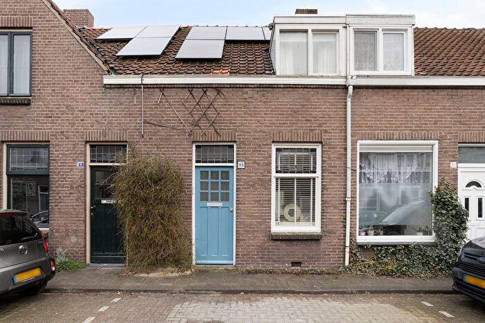 3-kamerhuis te koop in Bouwmeestersbuurt Zuid, Tilburg