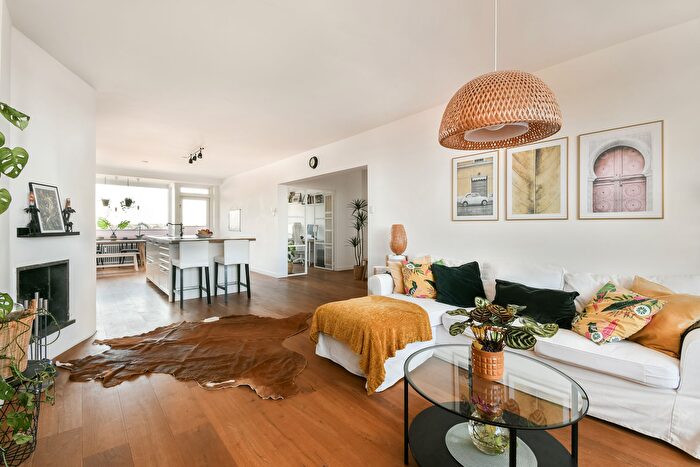4-kamerappartement te koop in Boulevard Midden, Zandvoort
