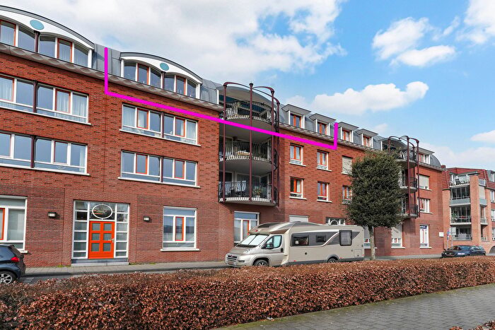 4-kamerappartement te koop in Centrum Drunen, Drunen