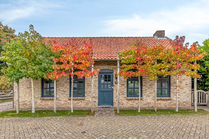 5-kamerhuis te koop in Ossendrecht, Ossendrecht