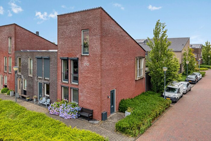 5-kamerhuis te koop in Waalwijk – Jan Witloxstraat, Landgoed Driessen