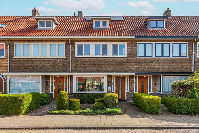 5-kamerhuis te koop in Utrecht – Mr. Tripkade, Tuindorp en Van Lieflandlaan-West