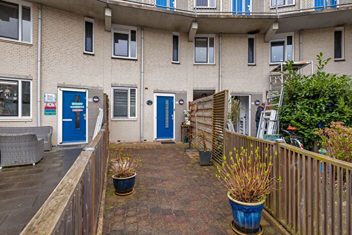 4-kamerappartement te koop in De Velden, Schiedam