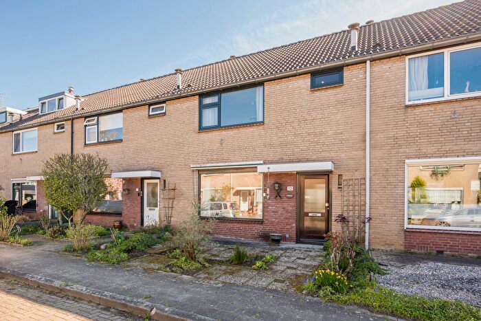 5-kamerhuis te koop in Strijland-west, Nijkerk