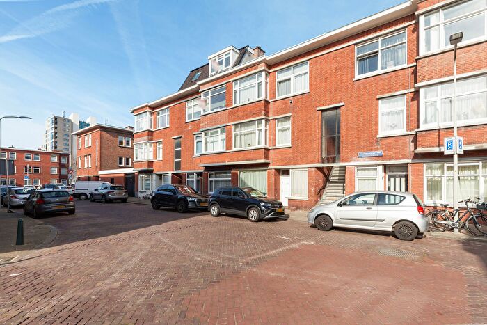 6-kamerappartement te koop in Den Haag – Dautzenbergstraat, Laakkwartier-West