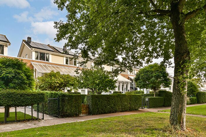 5-kamerhuis te koop in Rotterdam – Meerum Terwogtlaan, Terbregge
