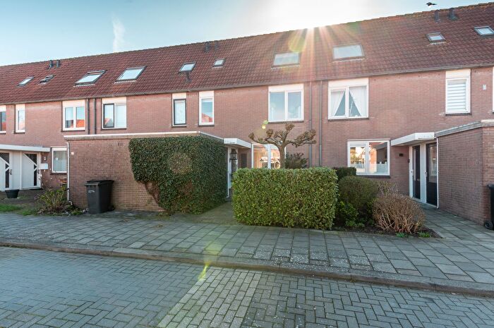 4-kamerhuis te koop in Almere – Heerlenstraat, Stedenwijk Zuid