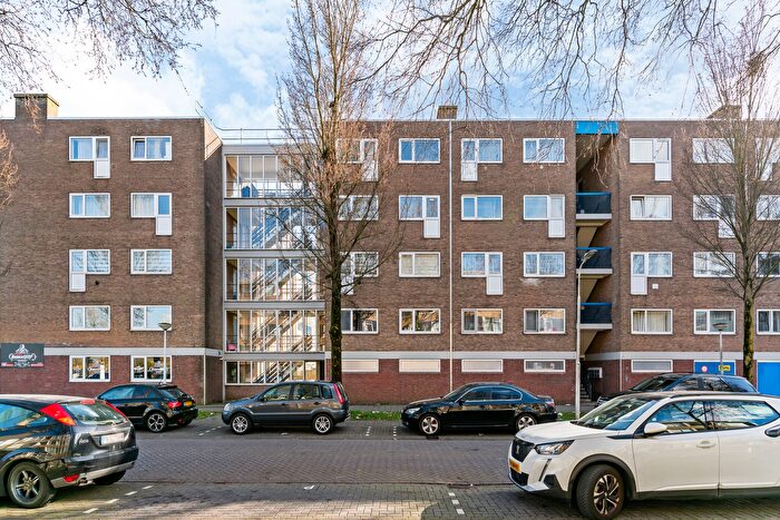 4-kamerappartement te koop in Poelenburg Zuid, Zaandam