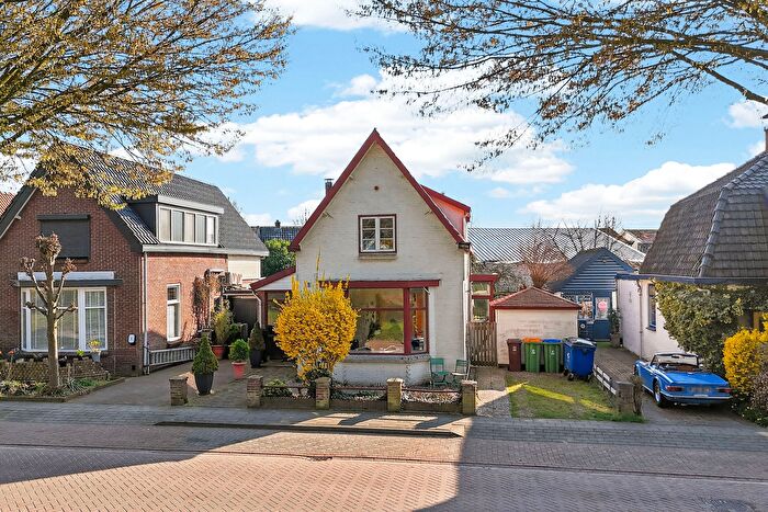5-kamerhuis te koop in Uitvindersbuurt, Ede
