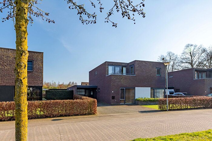 6-kamerhuis te koop in Oostrum, Oostrum