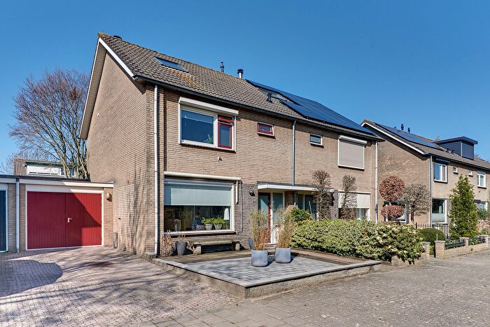 5-kamerhuis te koop in Slingerbos Noord, Harderwijk