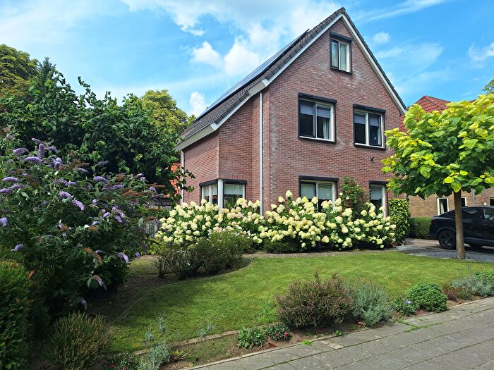 6-kamerhuis te koop in Molenhoek, Molenhoek