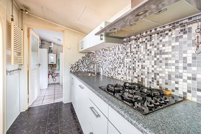 Koop en Huur Huizen - 3