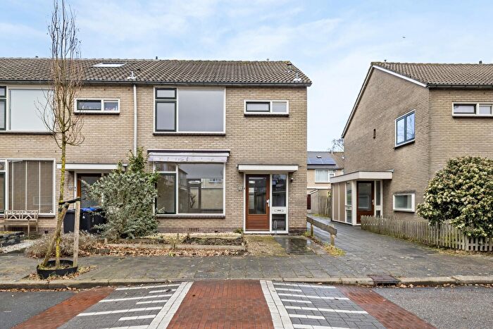 4-kamerhuis te koop in Kerkelanden, Hilversum