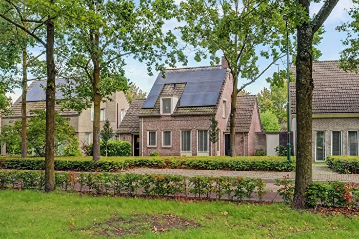 6-kamerhuis te koop in Hapert Noord, Hapert