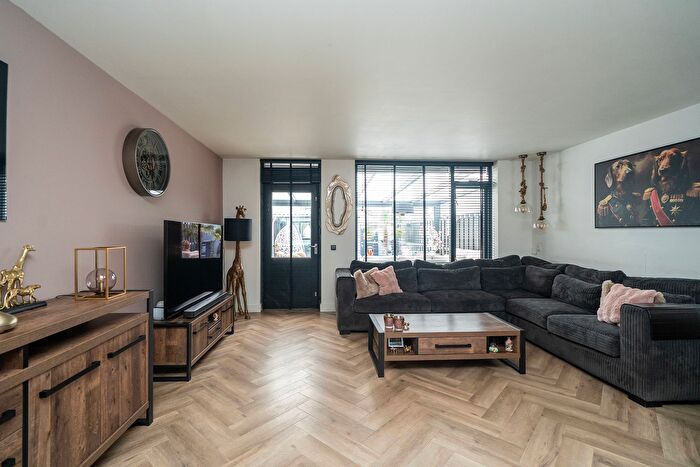 Koop en Huur Huizen - 3