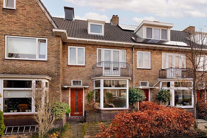6-kamerhuis te koop in Haarlem – Kamerlingh Onnesstraat, Natuurkundigenbuurt-west