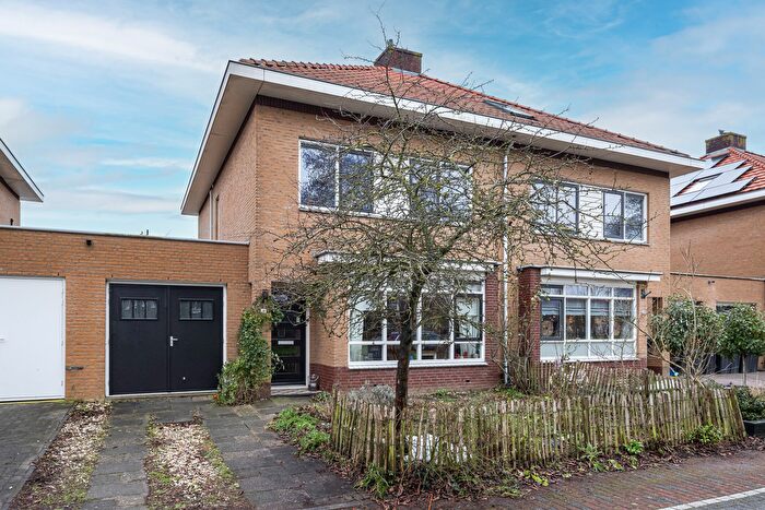 6-kamerhuis te koop in Sommelsdijk westplaat, Sommelsdijk