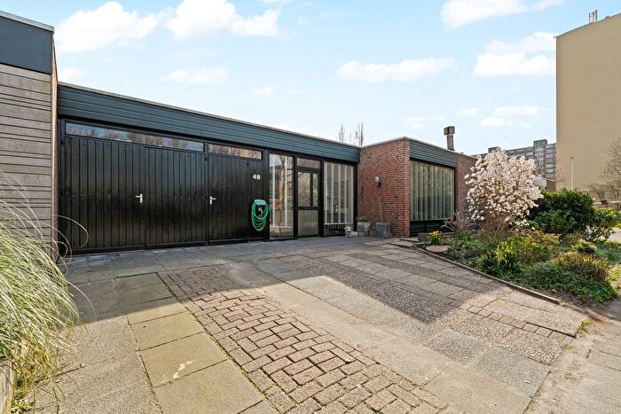 4-kamerhuis te koop in Dichtersbuurt, Capelle aan den IJssel