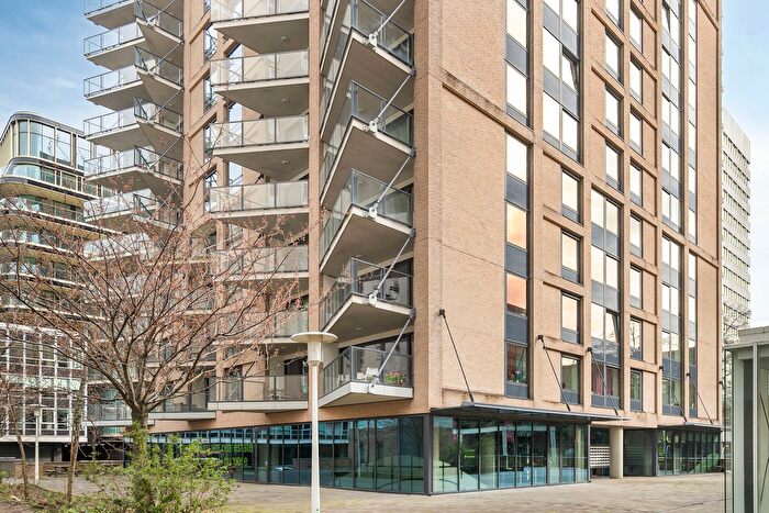 3-kamerappartement te huur in Koningin Wilhelminaplein, Amsterdam