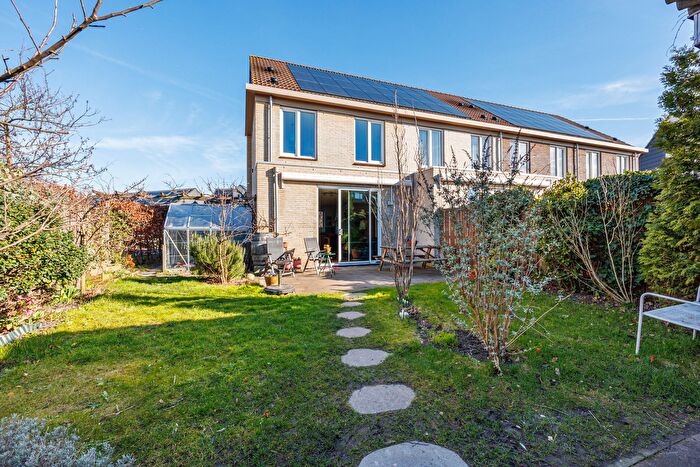 Koop en Huur Huizen - 3