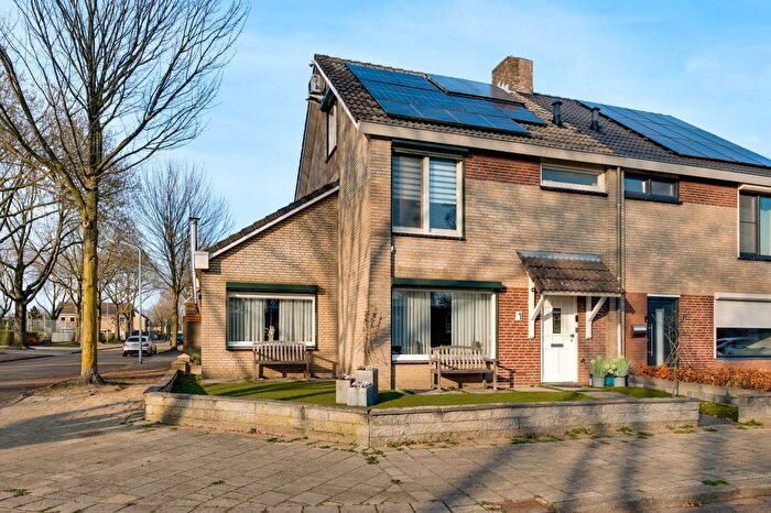 10-kamerhuis te koop in Weert – Waldeck Pyrmontstraat, Moesel
