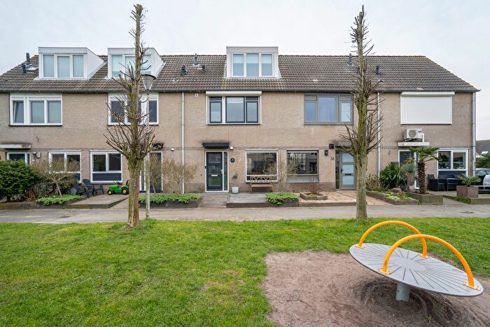 5-kamerhuis te koop in Ter Leede, Leerdam