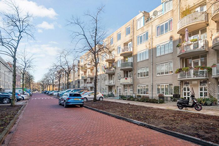 4-kamerappartement te koop in Amsterdam – Von Zesenstraat, Dapperbuurt-Noord