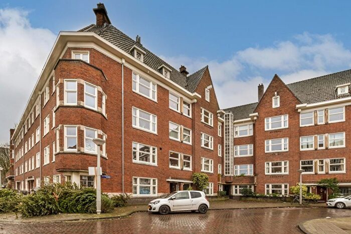 9-kamerappartement te huur in Minervabuurt-Zuid, Amsterdam