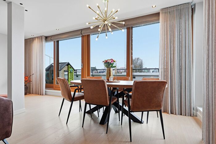 4-kamerappartement te koop in Oud West, Zaandam
