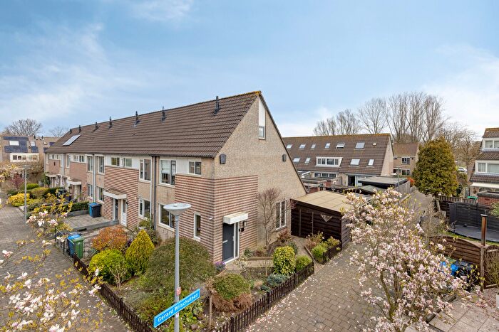 5-kamerhuis te koop in Hoogvliet Rotterdam – Gerard Wilschutpad, Hoogvliet Zuid