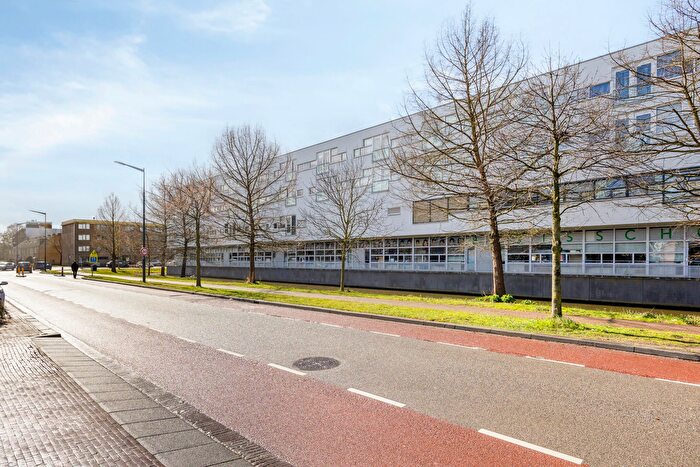 4-kamerappartement te koop in Haarlem – Leonardo da Vinciplein, Erasmusbuurt