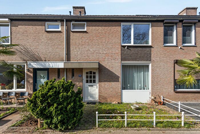5-kamerhuis te koop in De Heeg, Maastricht