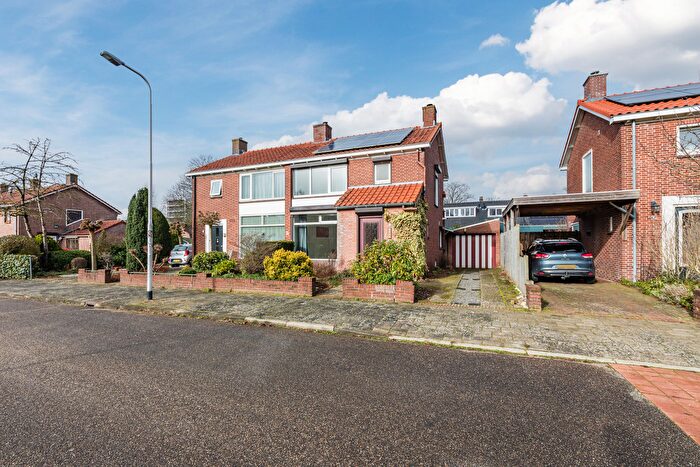 4-kamerhuis te koop in Hatertse Hei, Nijmegen
