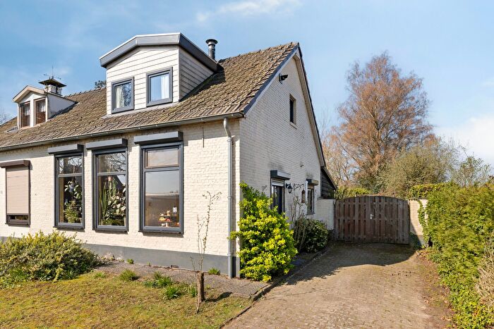 3-kamerhuis te koop in Verspreide huizen Wernhout, Wernhout