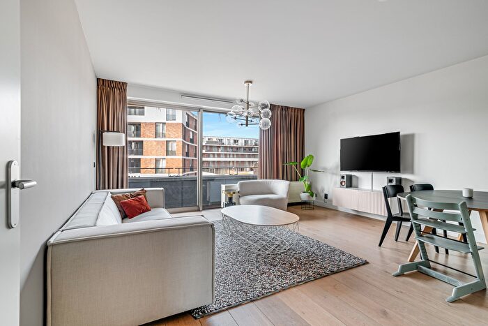 4-kamerappartement te koop in Amsterdam – Ottho Heldringstraat, Staalmanbuurt